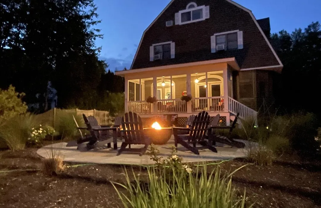 White Sails Inn-1